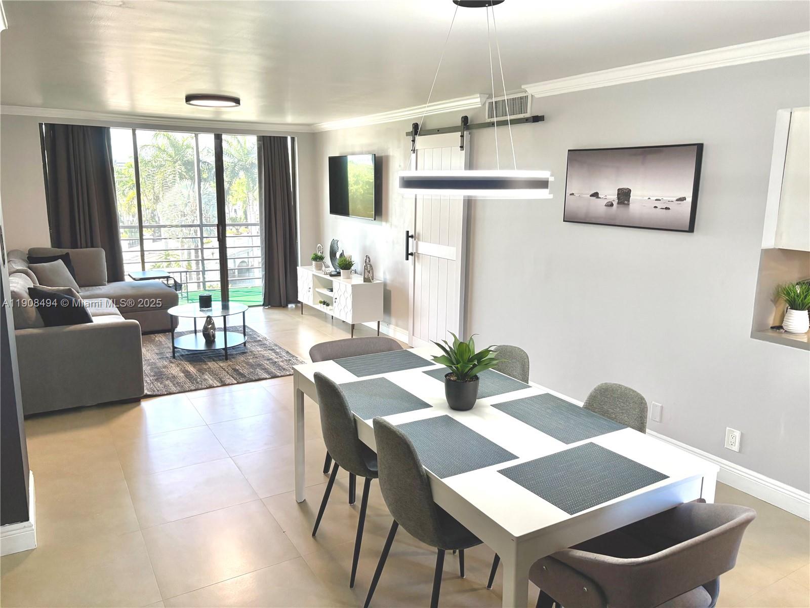 20500 W Country Clb Dr #501