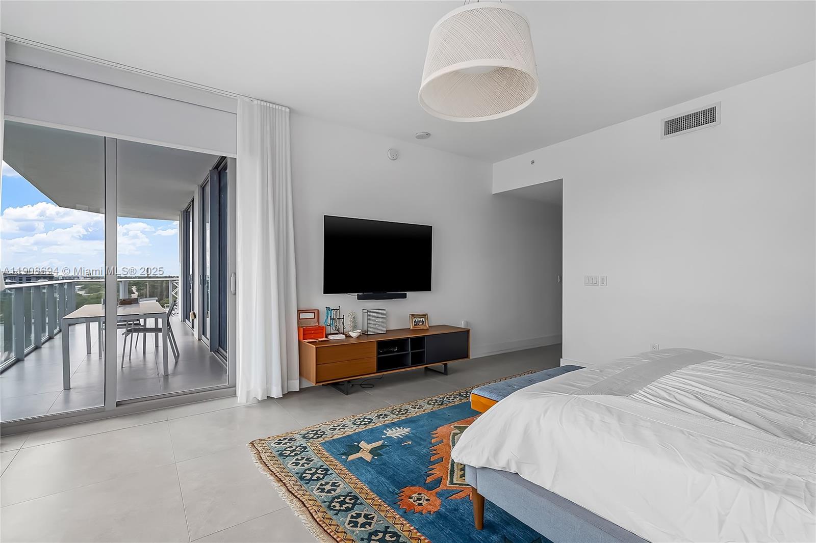 image MARINA PALMS17