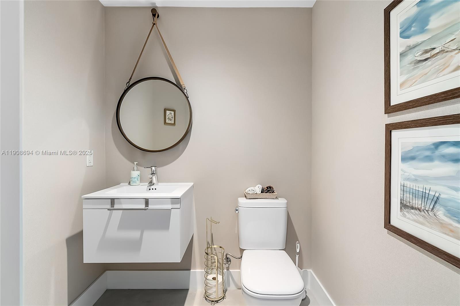 image MARINA PALMS27