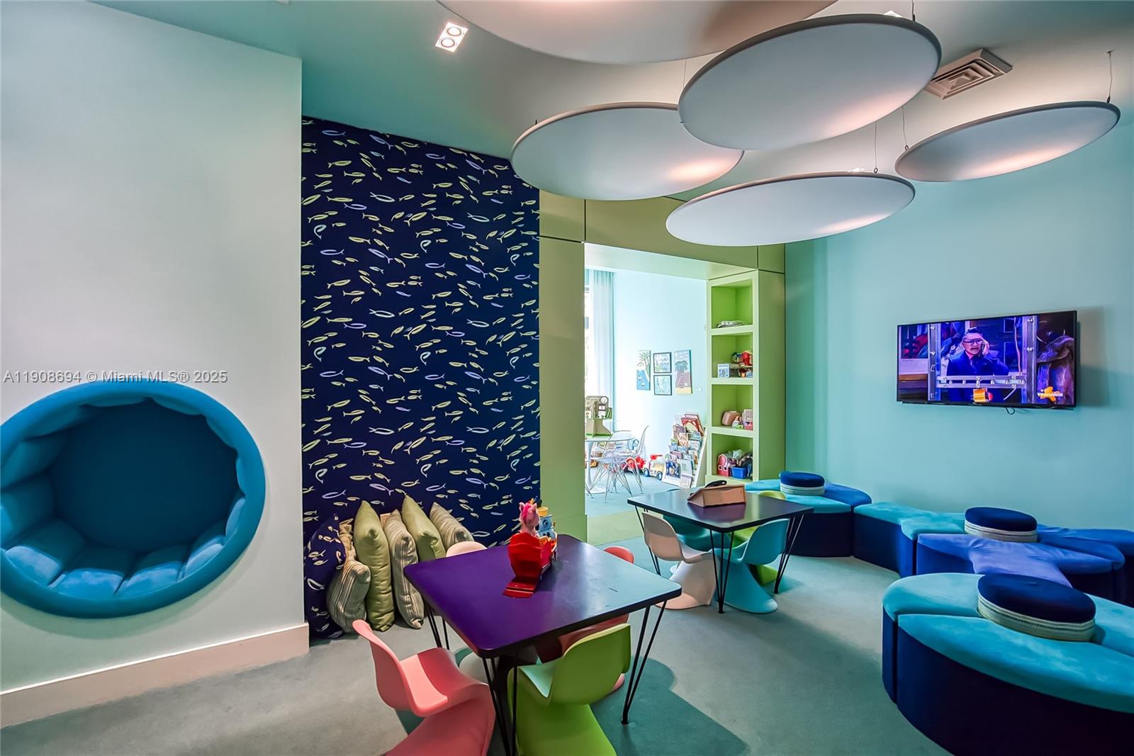 image MARINA PALMS39