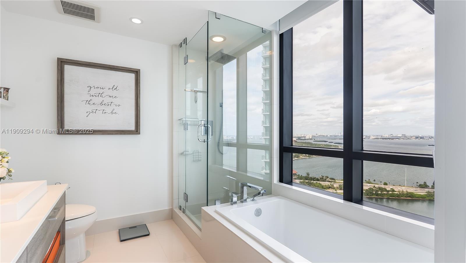 650 NE 32nd St #3807 Miami, FL 33137