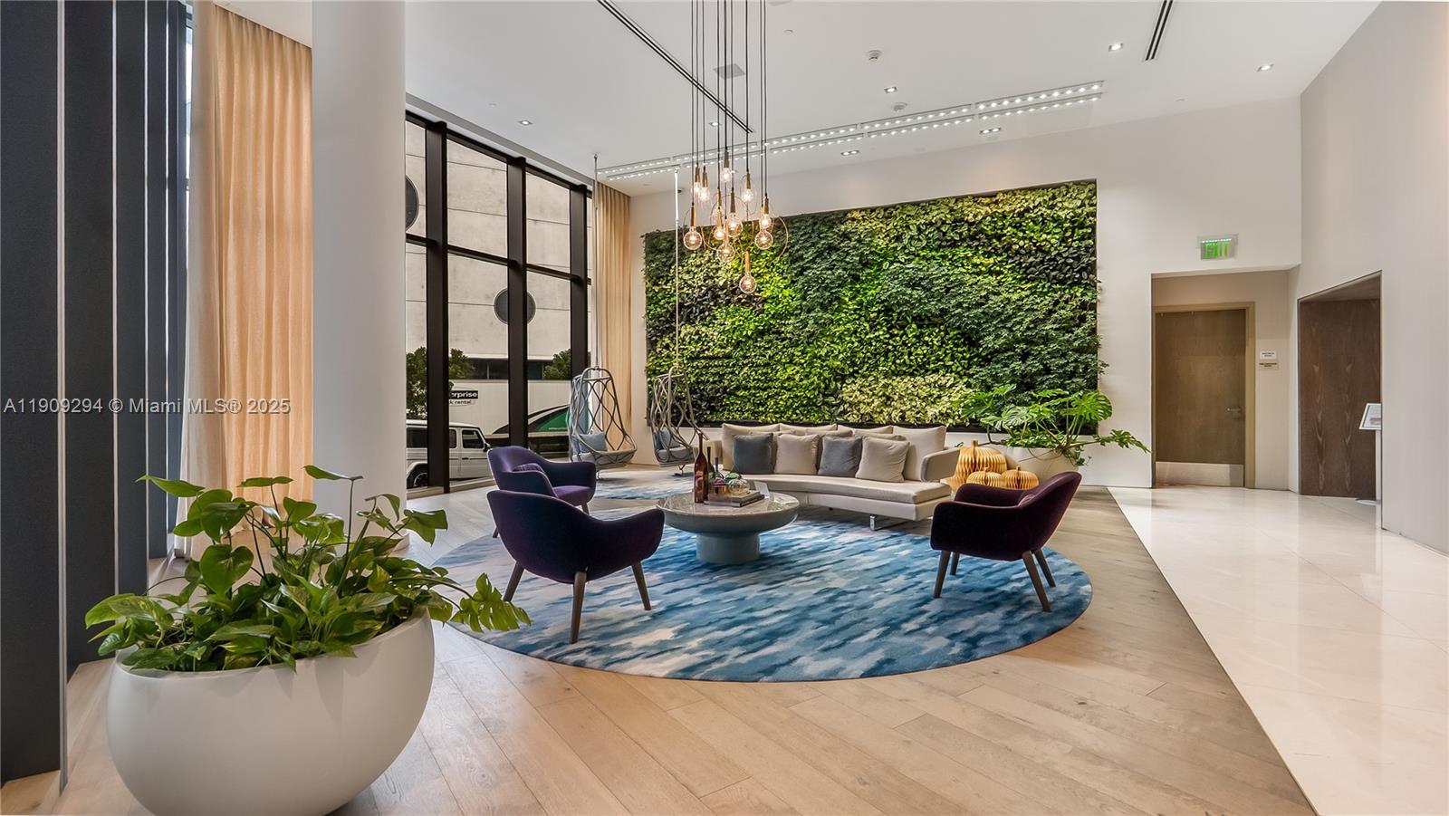 650 NE 32nd St #3807 Miami, FL 33137