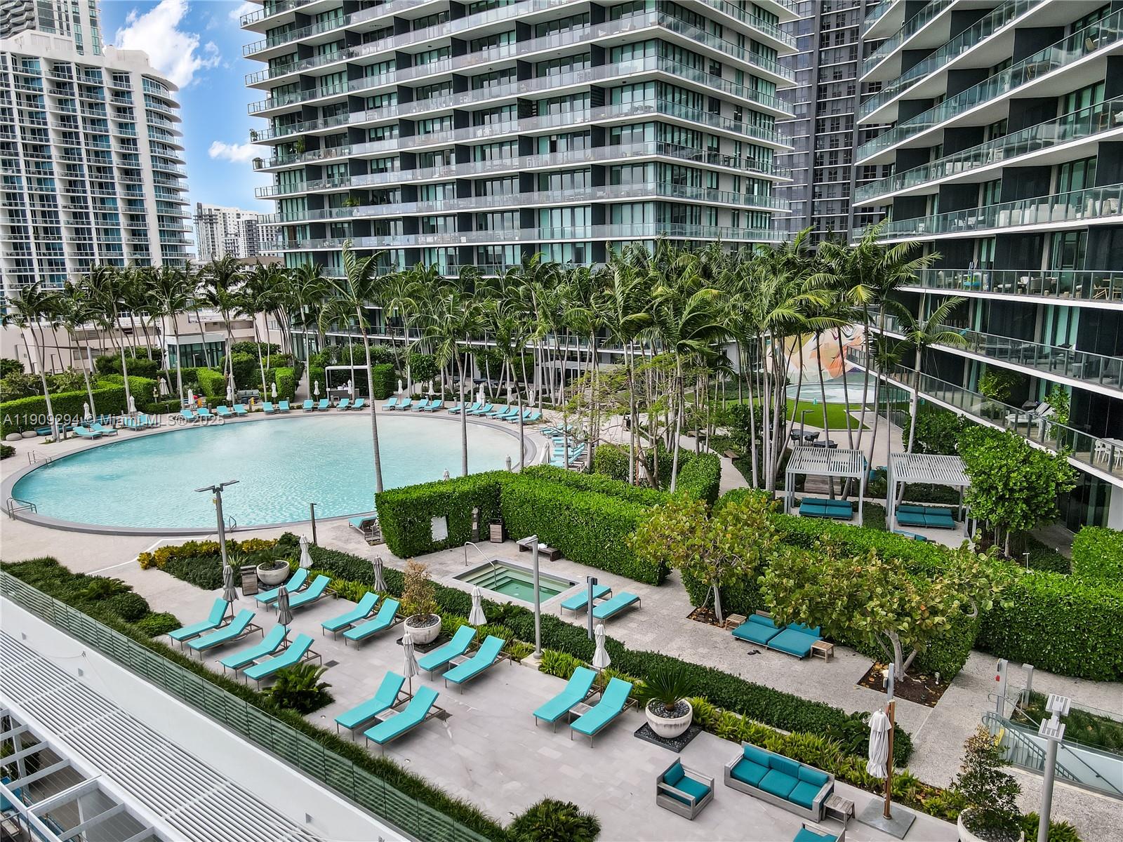 650 NE 32nd St #3807 Miami, FL 33137