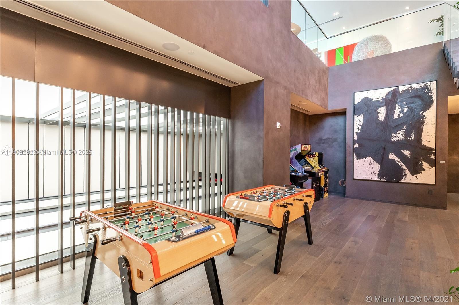 650 NE 32nd St #3807 Miami, FL 33137