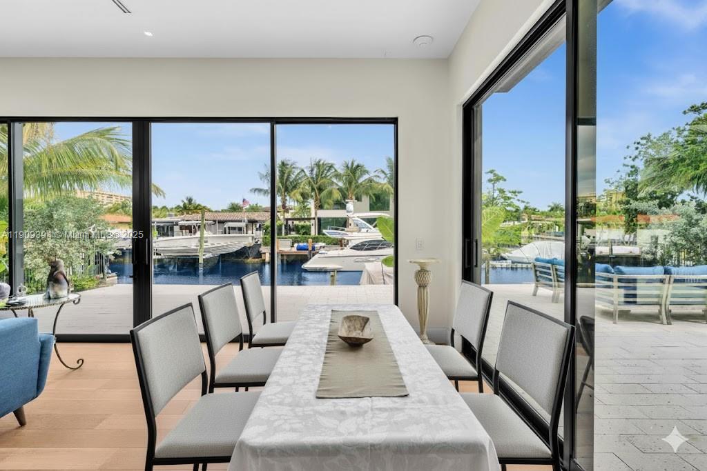 13045 Coronado Ter North Miami, FL 33181