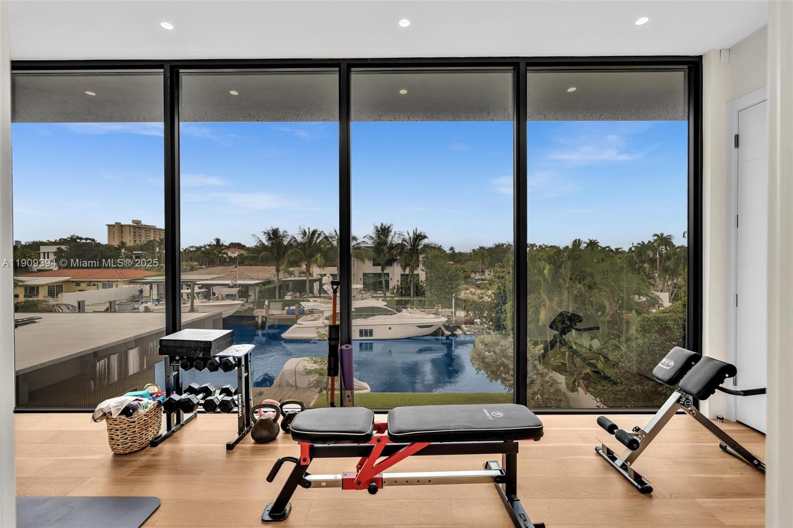 13045 Coronado Ter North Miami, FL 33181