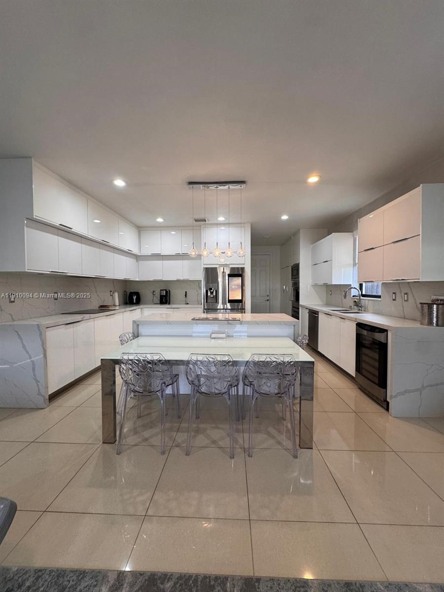 8850 NW 98th Ct #8850 Doral, FL 33178