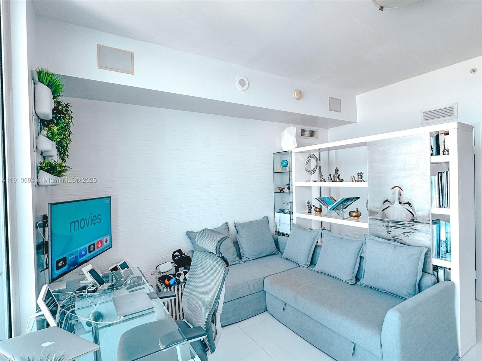 2020 N Bayshore Dr #2007 Miami, FL 33137