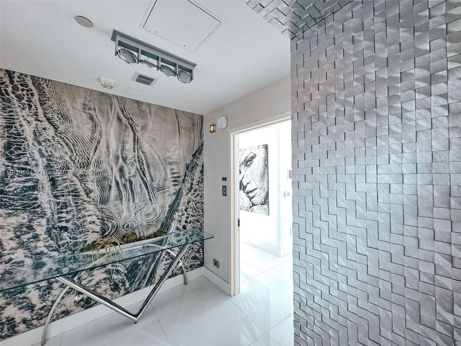 2020 N Bayshore Dr #2007 Miami, FL 33137