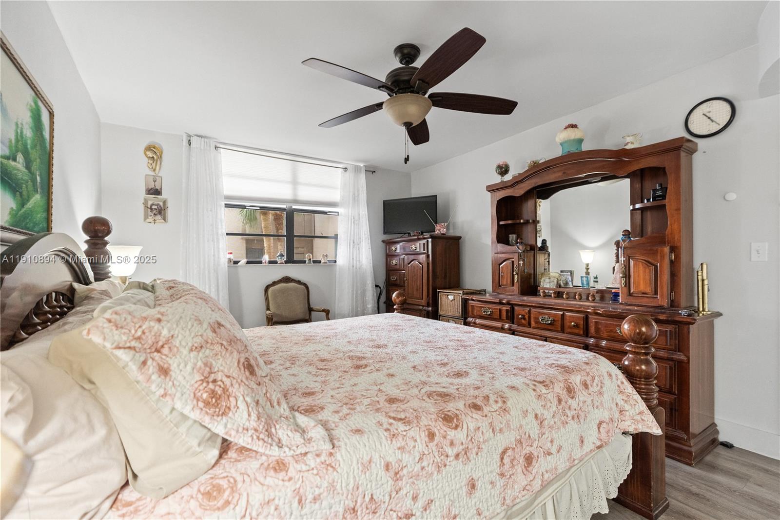 1000 Colony Pt Cir #308 Pembroke Pines, FL 33026