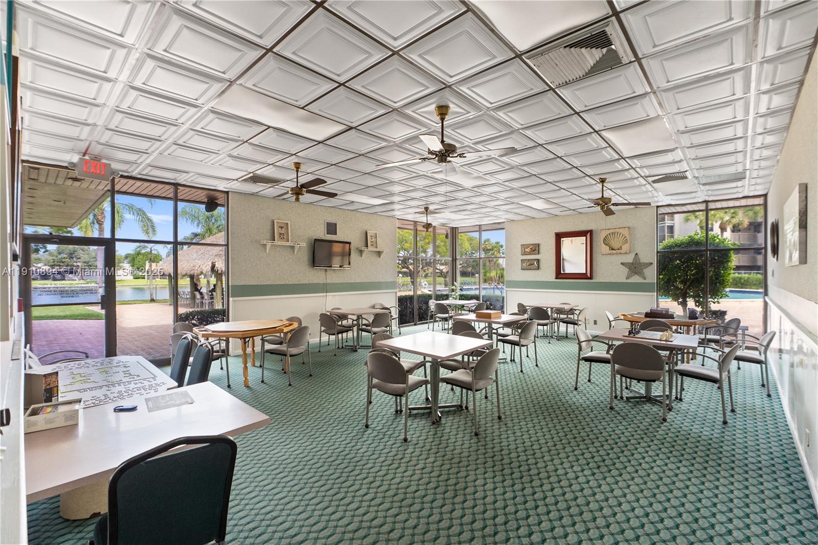 1000 Colony Pt Cir #308 Pembroke Pines, FL 33026