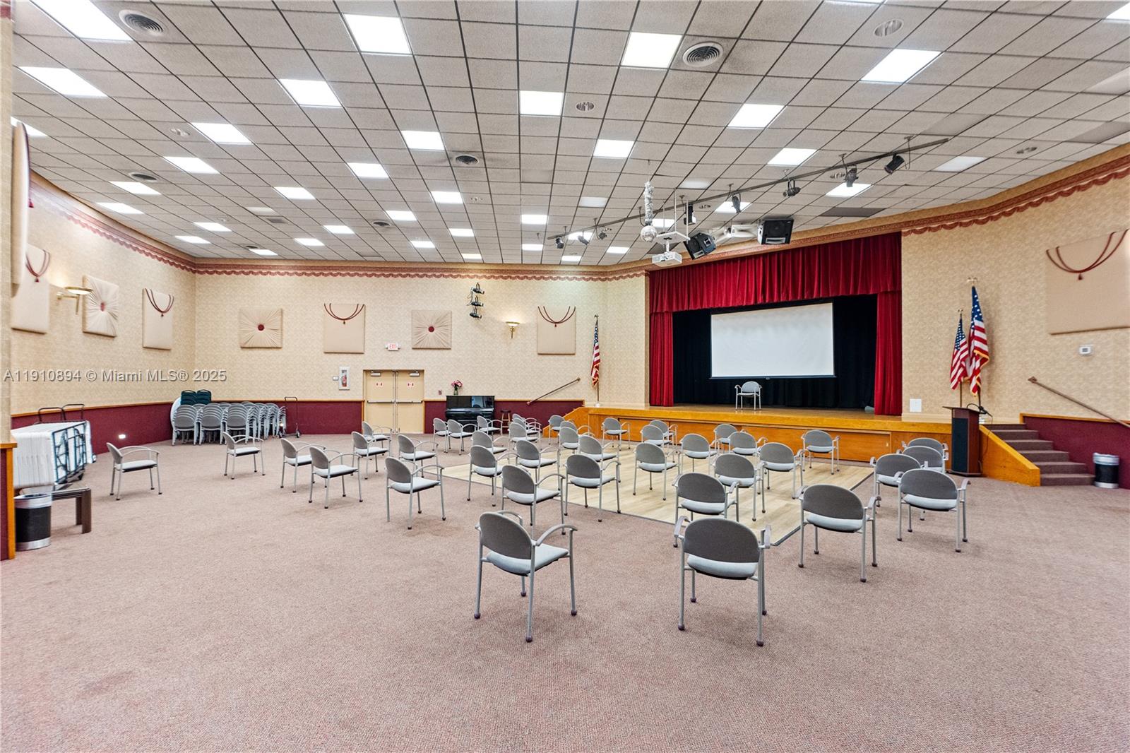 1000 Colony Pt Cir #308 Pembroke Pines, FL 33026