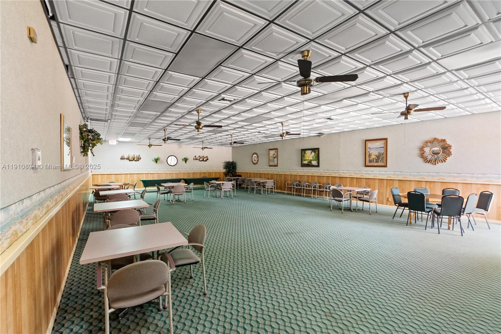 1000 Colony Pt Cir #308 Pembroke Pines, FL 33026