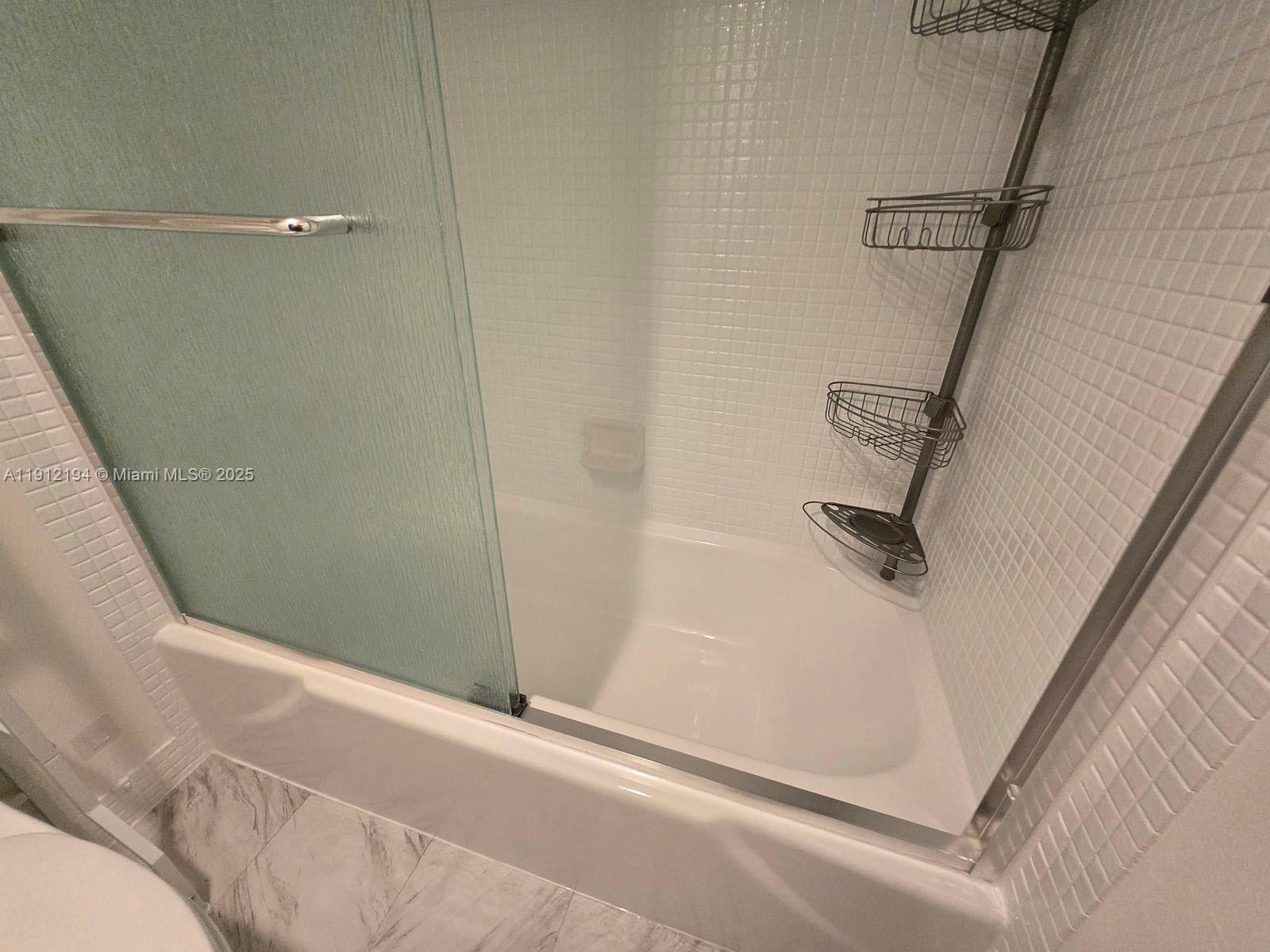 image Arlen House Condo39