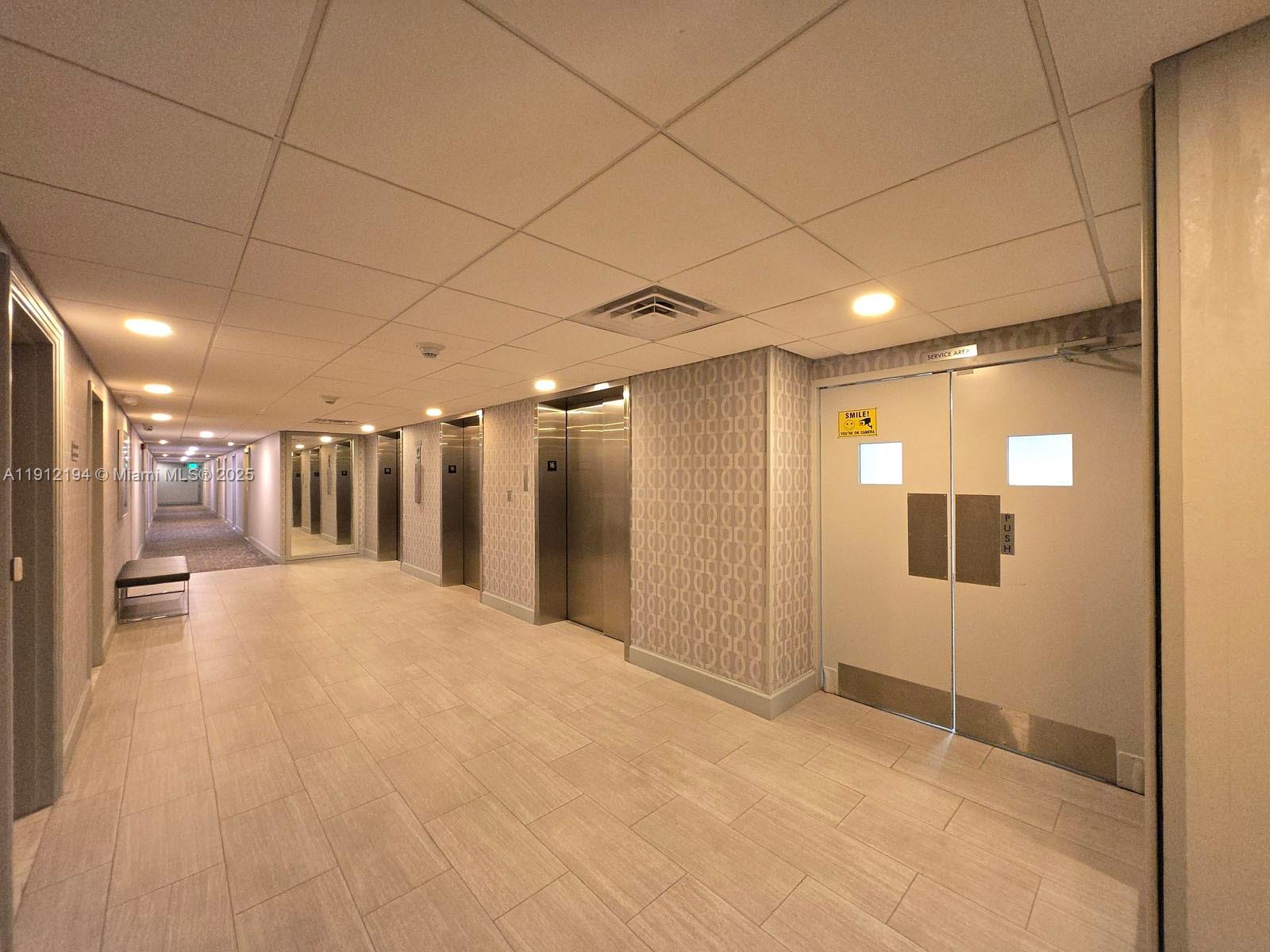 image Arlen House Condo65