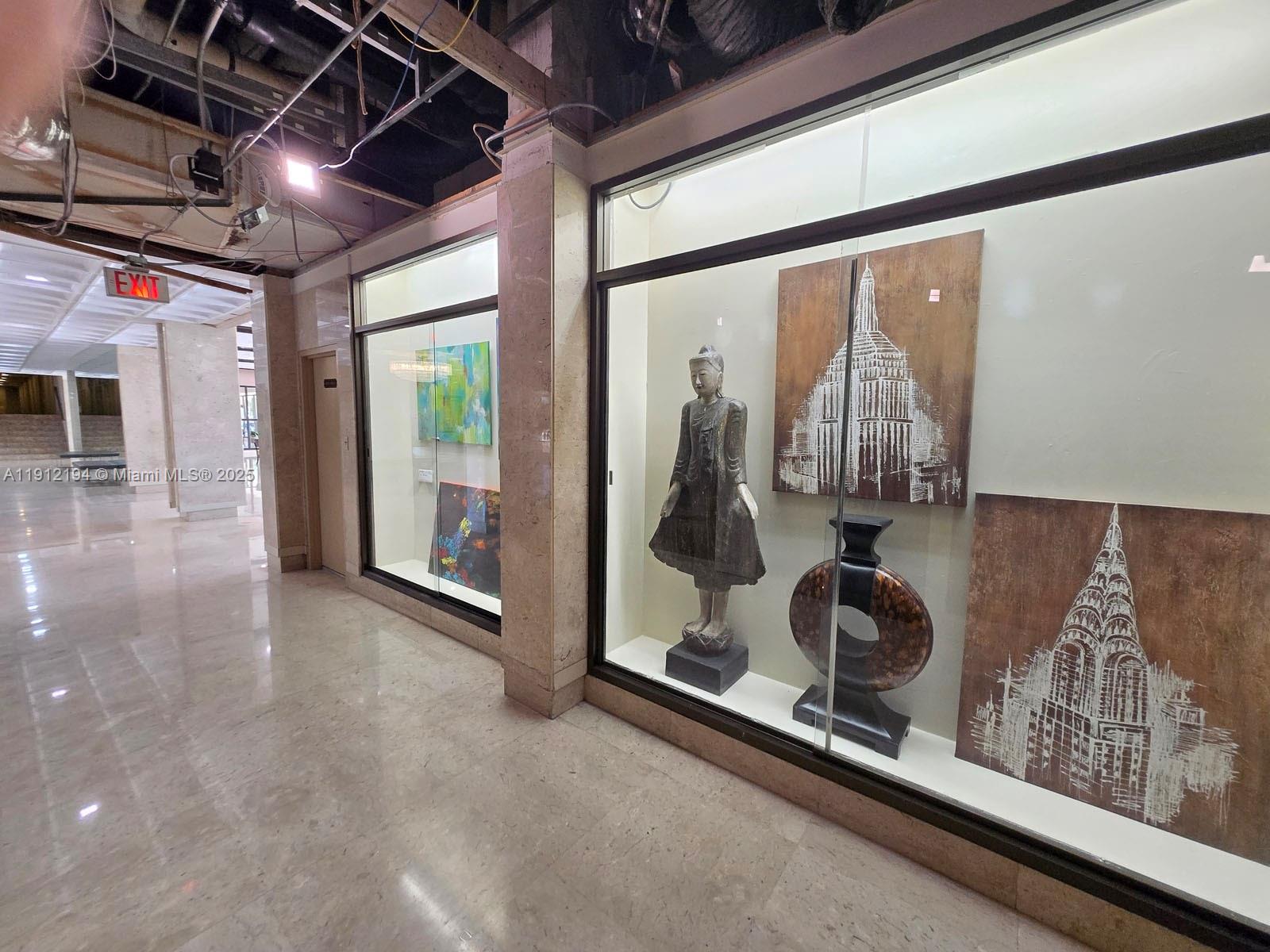 image Arlen House Condo71