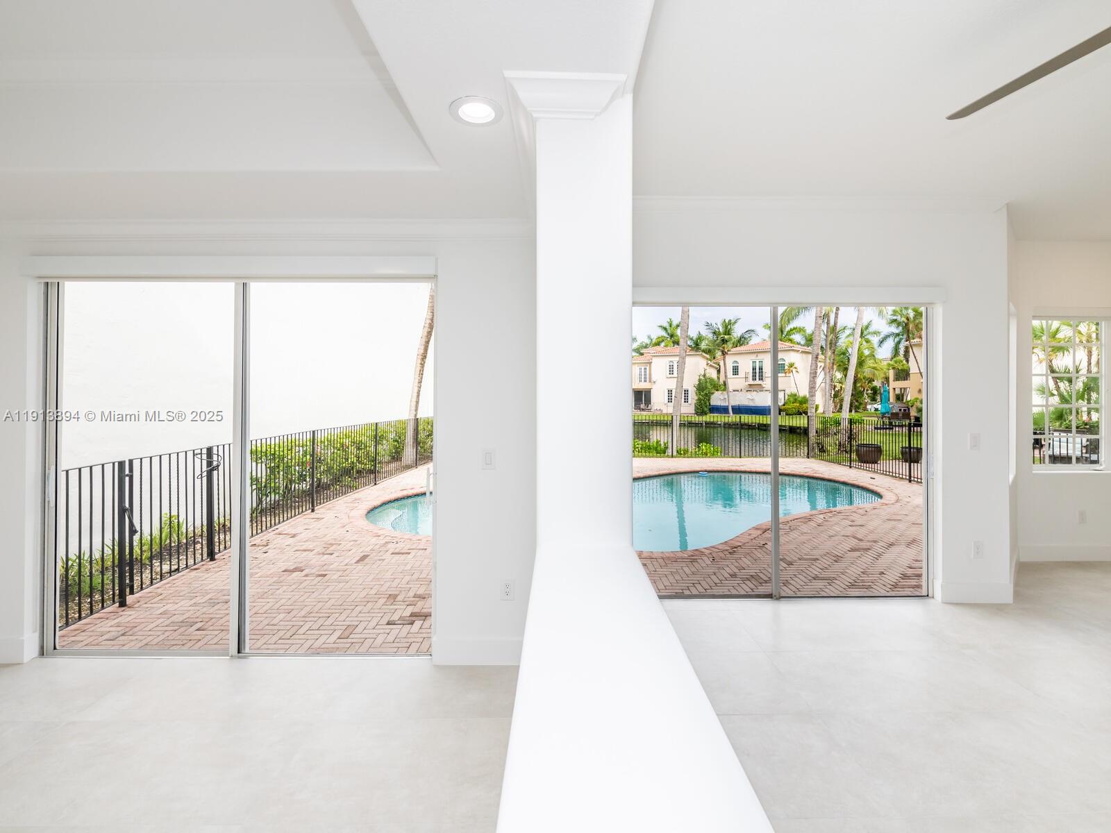 20729 NE 32nd Ave Aventura, FL 33180