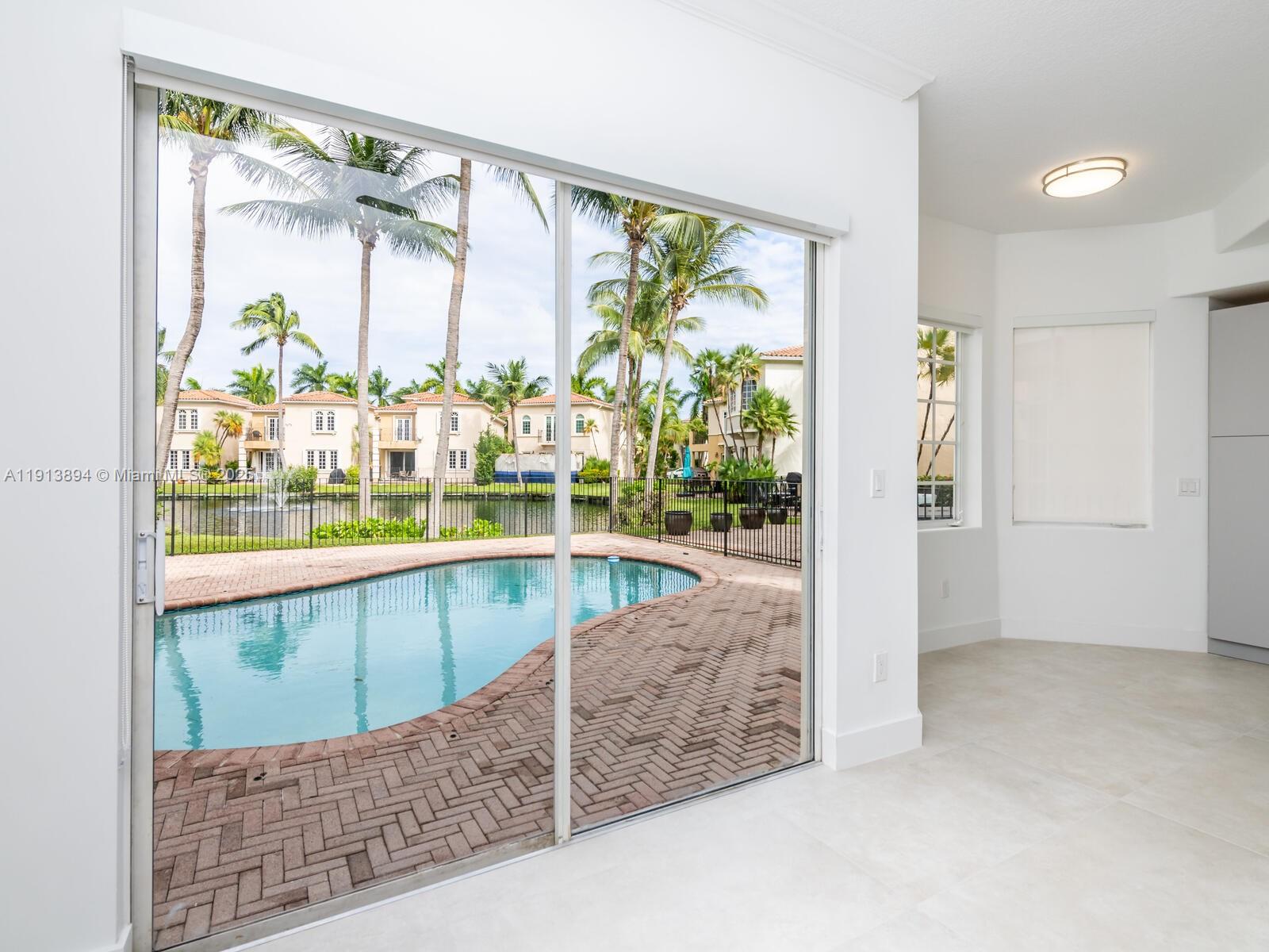 20729 NE 32nd Ave Aventura, FL 33180