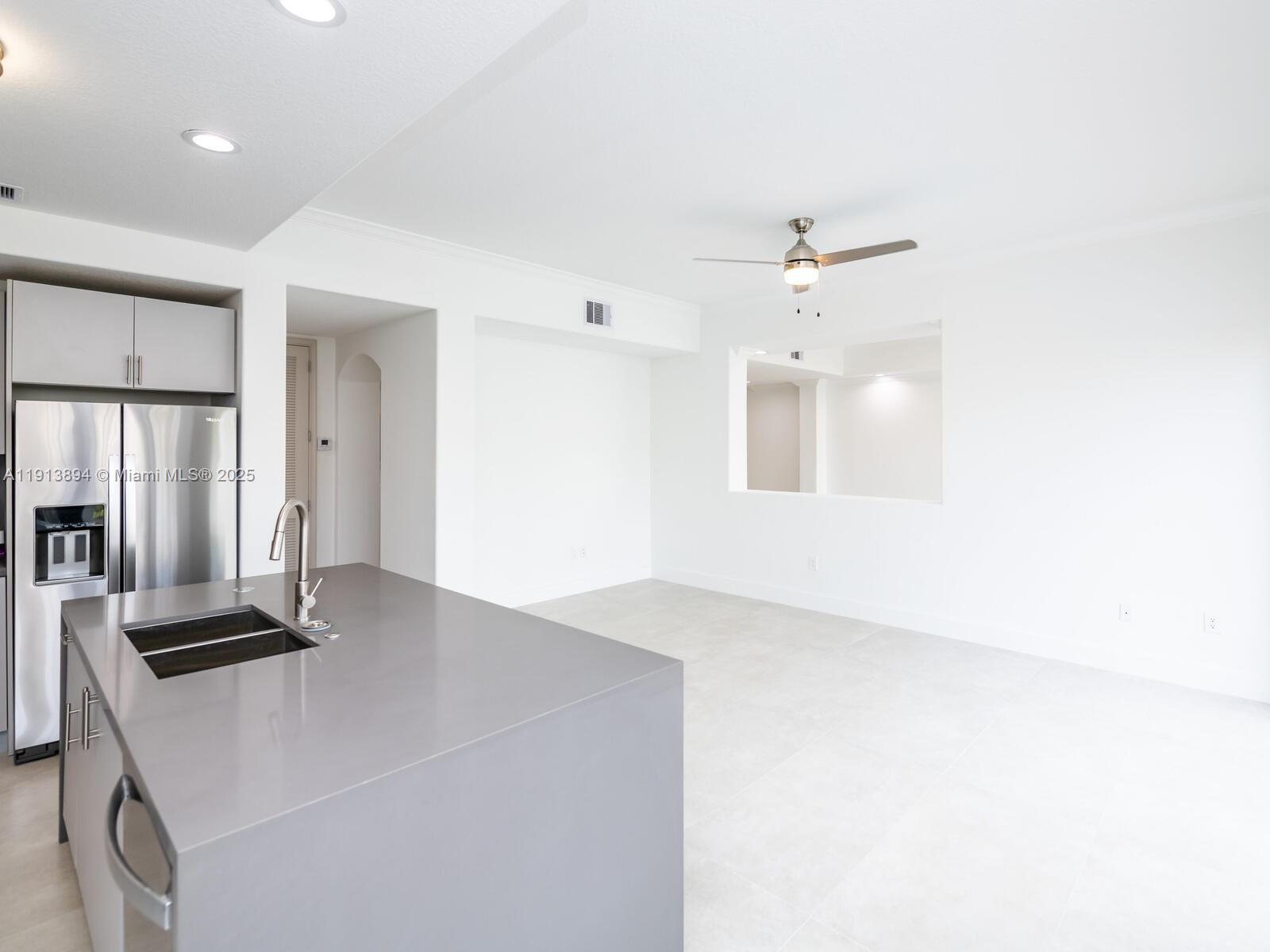 20729 NE 32nd Ave Aventura, FL 33180