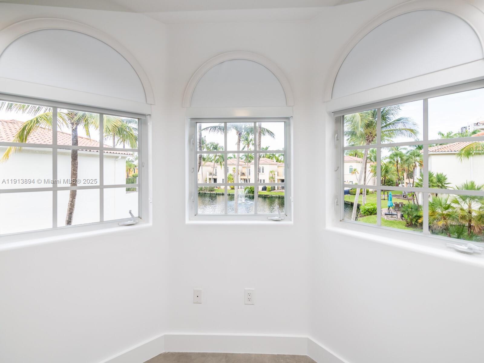 20729 NE 32nd Ave Aventura, FL 33180