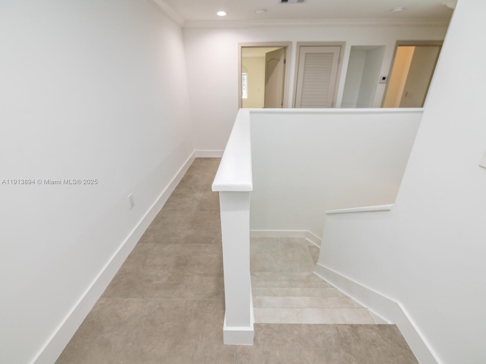 20729 NE 32nd Ave Aventura, FL 33180