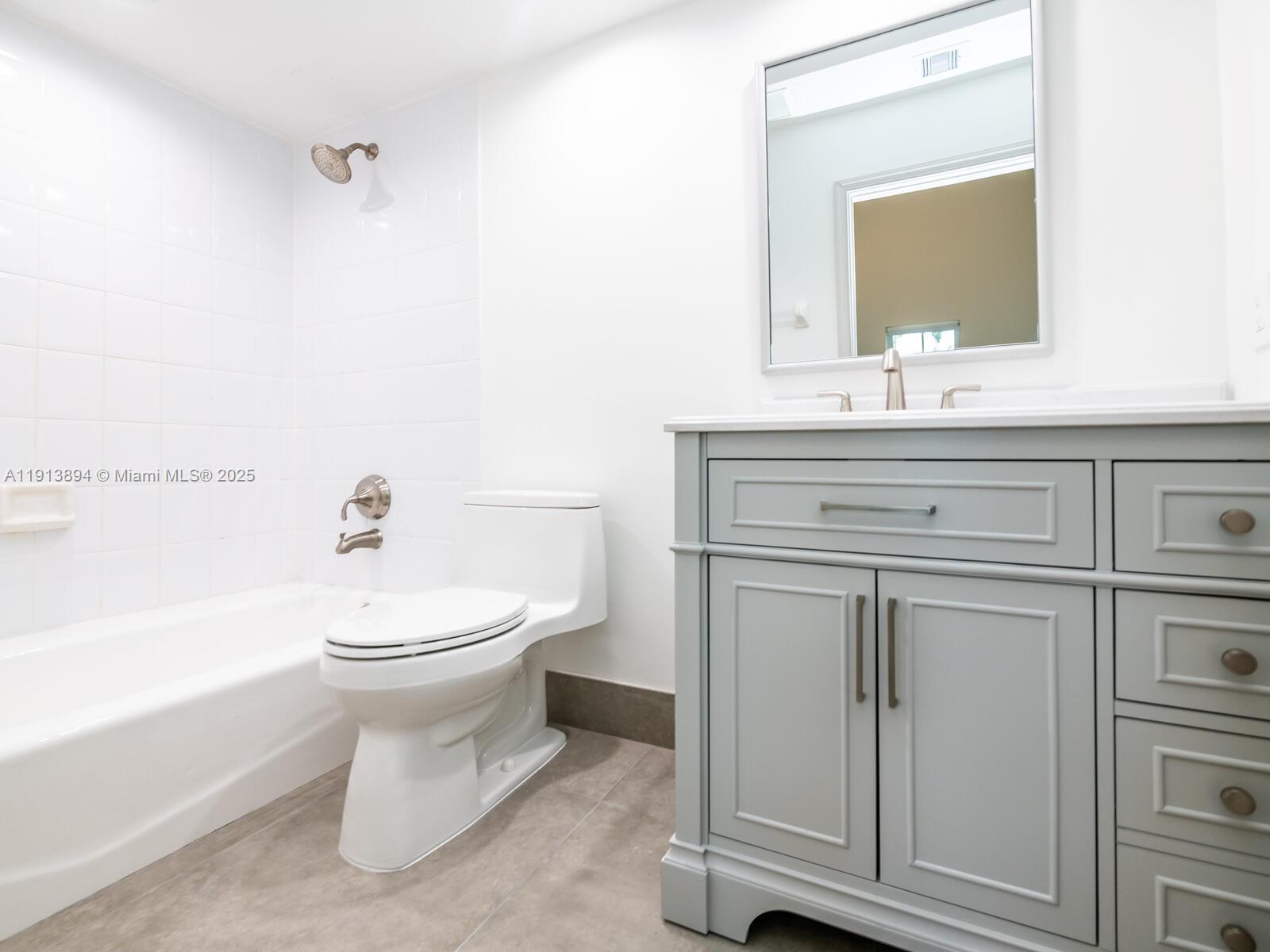 20729 NE 32nd Ave Aventura, FL 33180