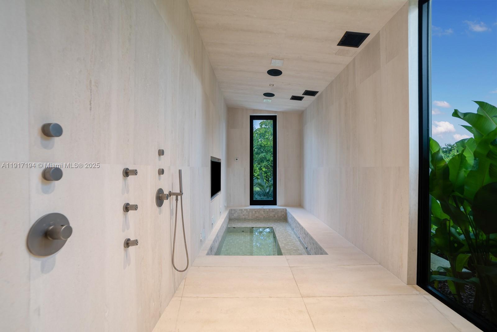 7051 SW 69th Ave South Miami, FL 33143