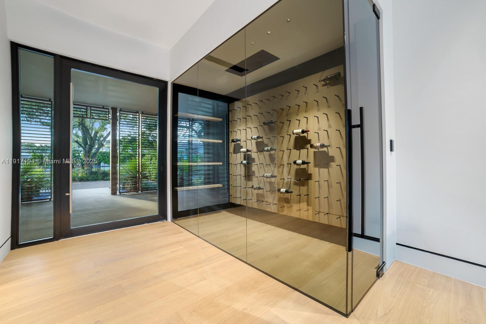 7051 SW 69th Ave South Miami, FL 33143