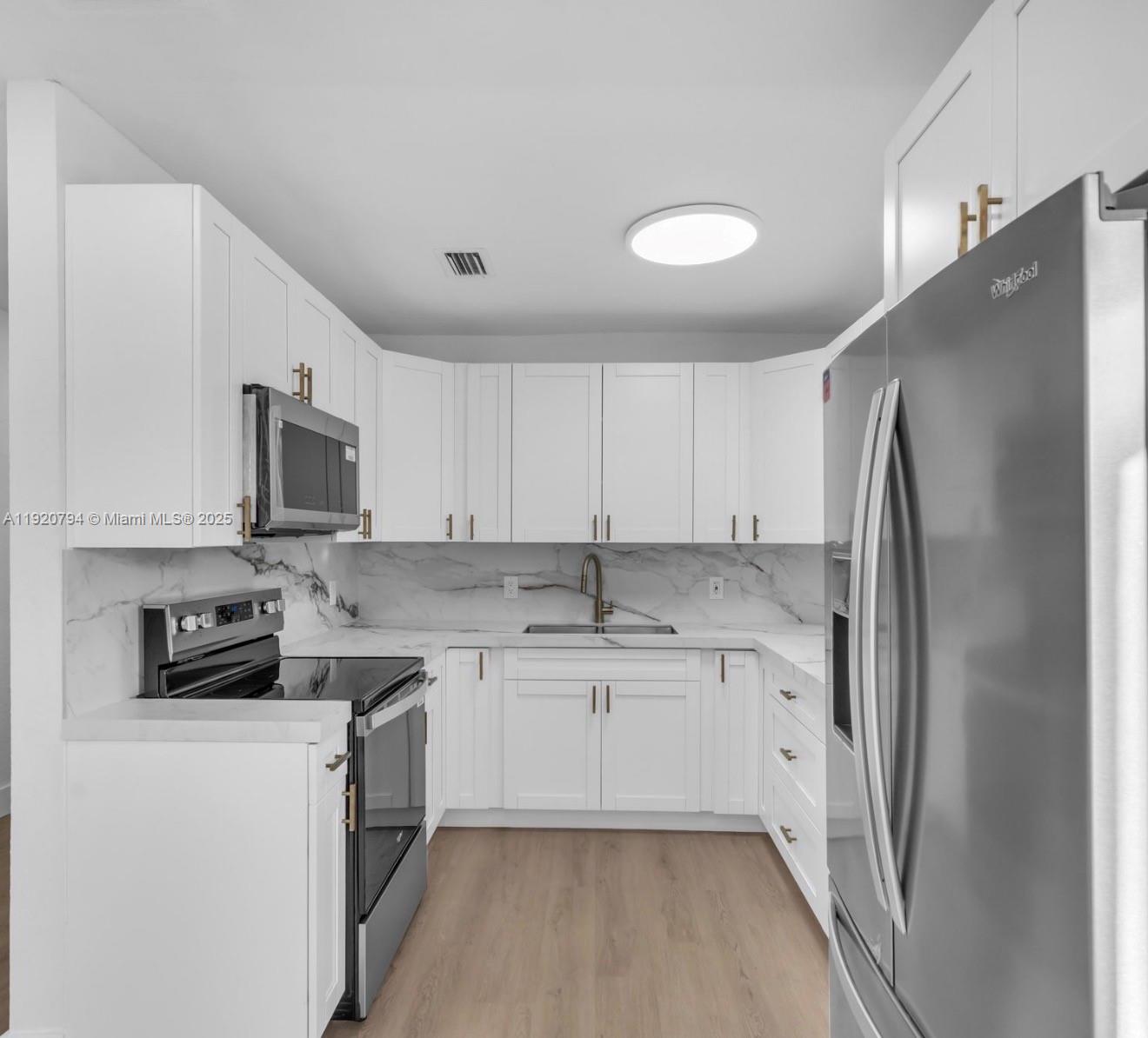 3310 NW 172nd Ter Miami Gardens, FL 33056