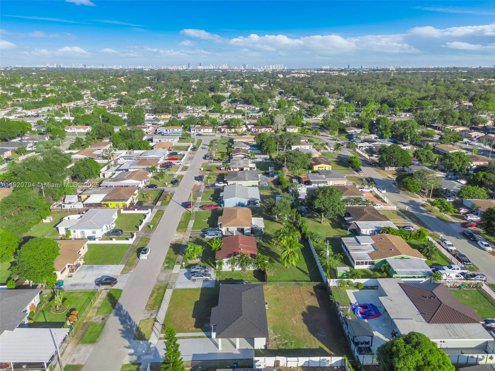 3310 NW 172nd Ter Miami Gardens, FL 33056