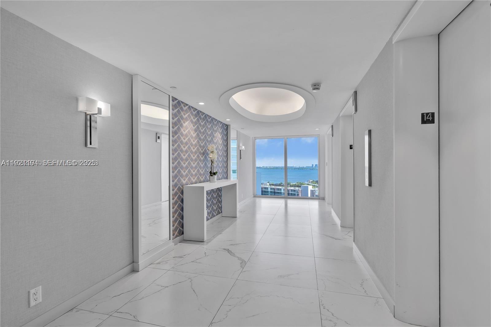20 E Island Ave #1415 Miami Beach, FL 33139