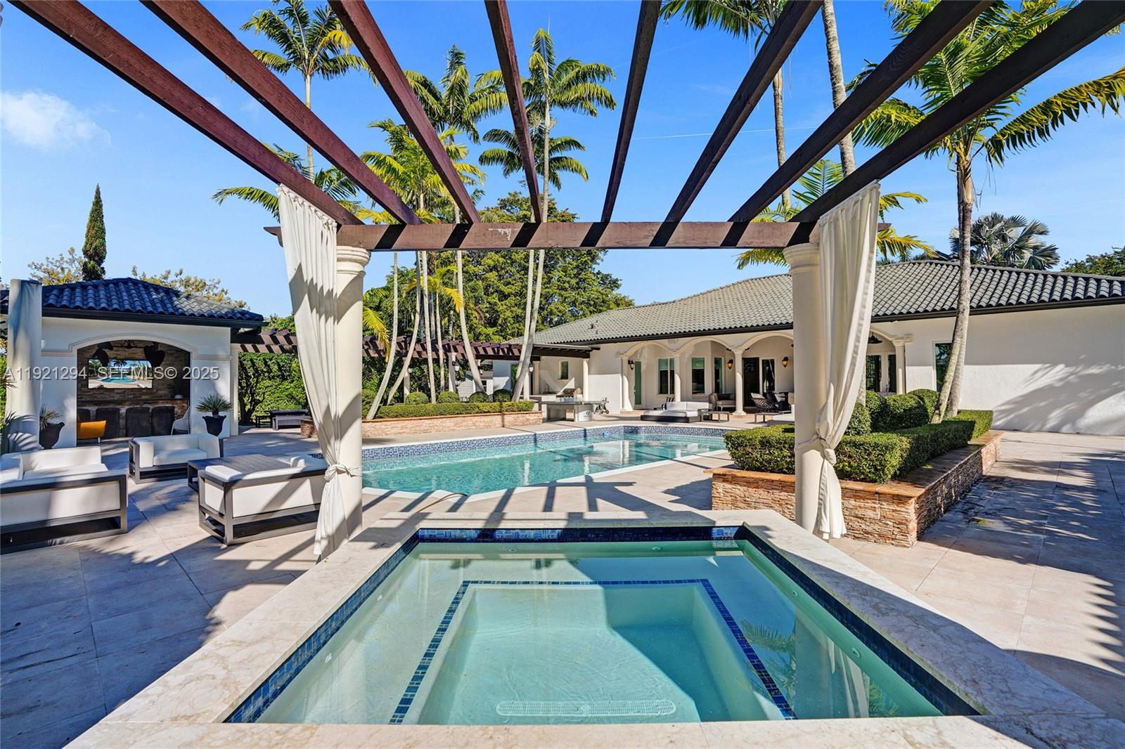 10400 SW 62nd St Miami, FL 33173