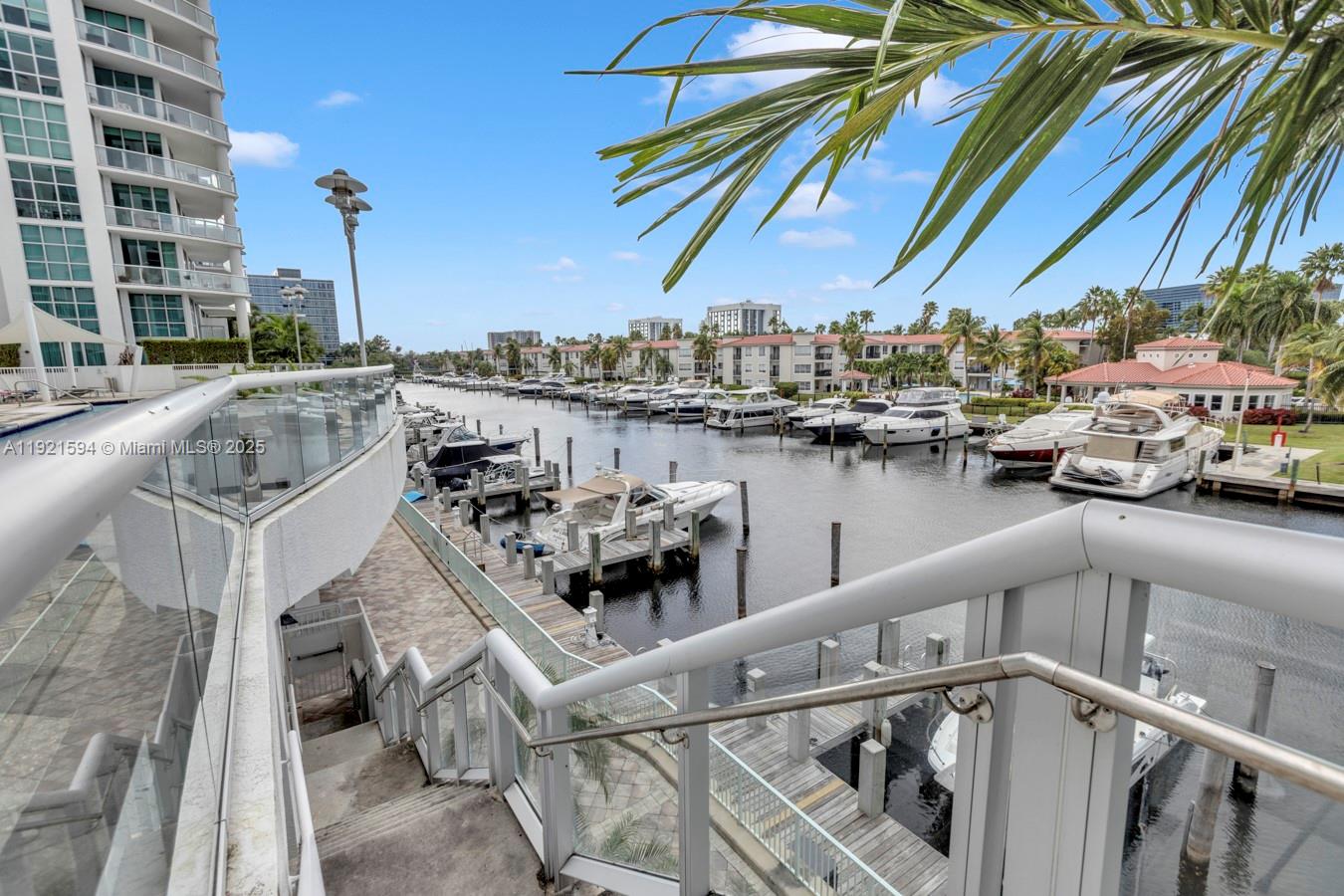 image The Atrium At Aventura61