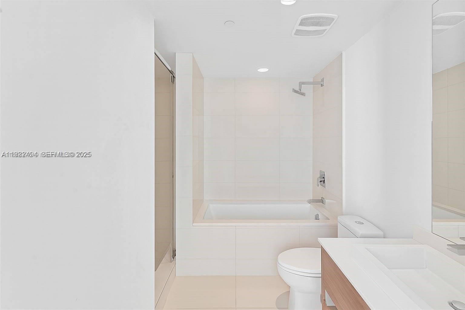 1300 S Miami Ave #3709 Miami, FL 33130