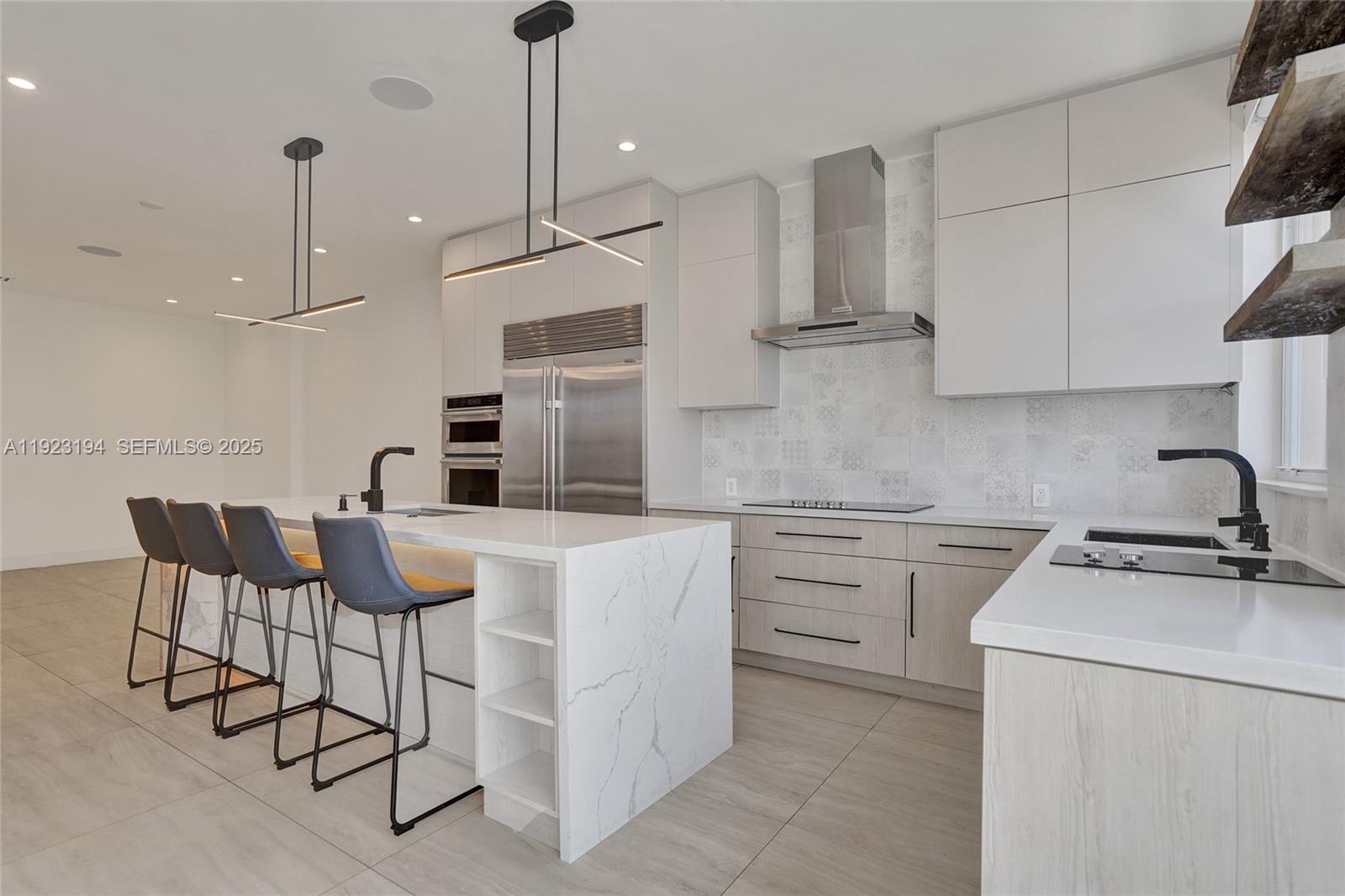 3757 NE 208th Te Aventura, FL 33180