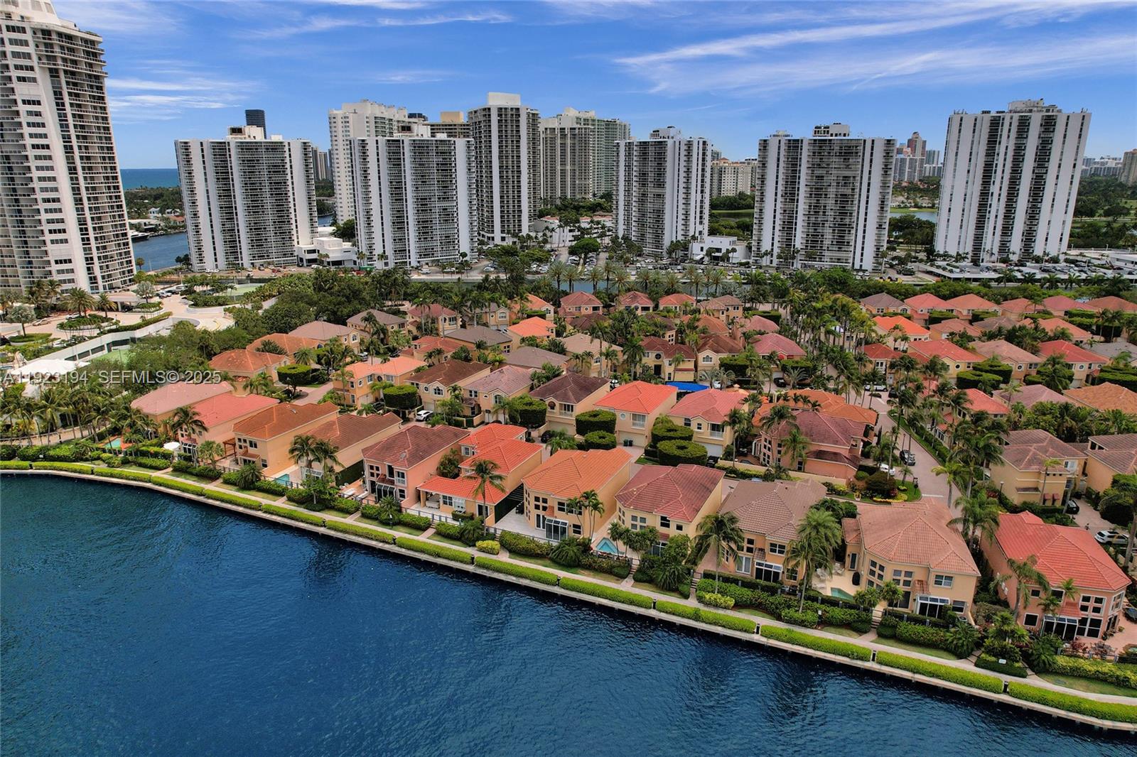 3757 NE 208th Te Aventura, FL 33180