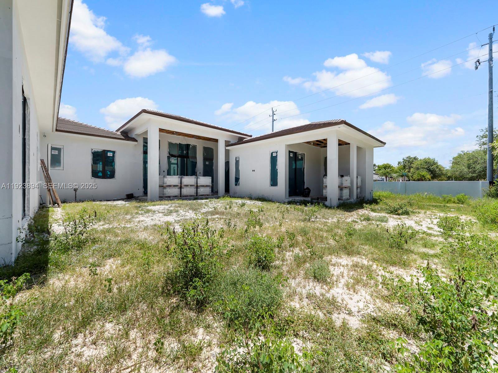 8275 SW 93rd St Miami, FL 33156