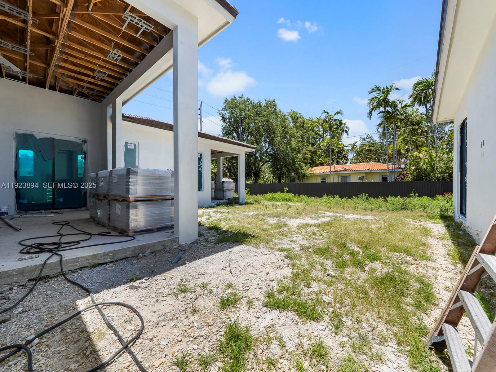 8275 SW 93rd St Miami, FL 33156