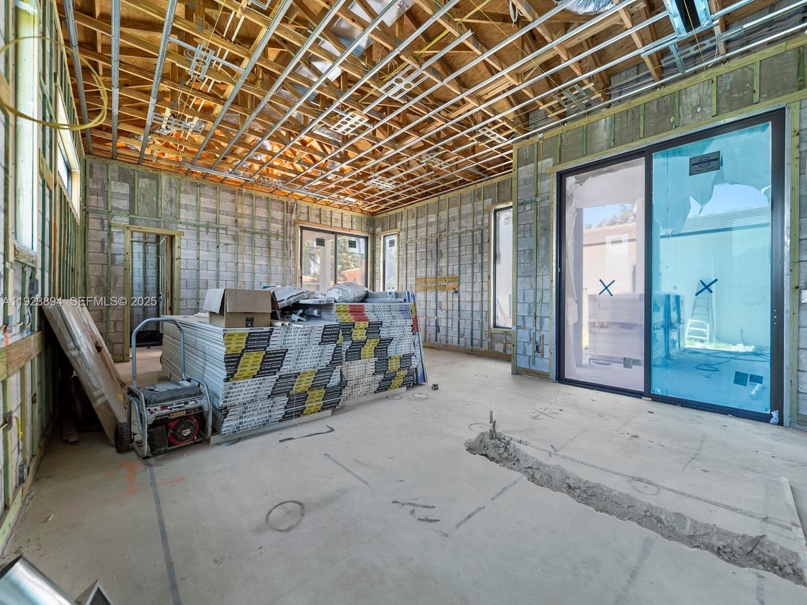 8275 SW 93rd St Miami, FL 33156