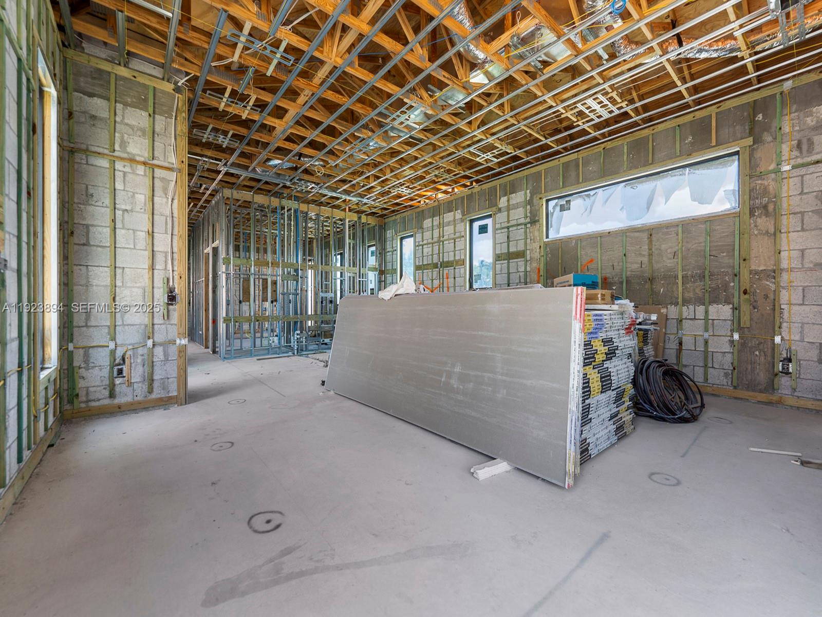 8275 SW 93rd St Miami, FL 33156