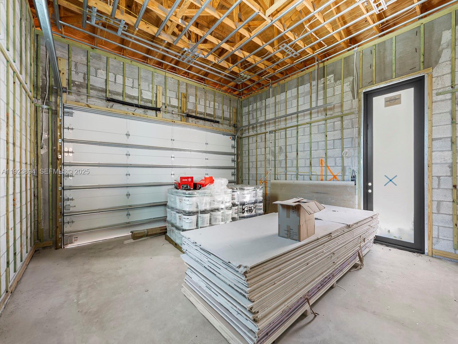 8275 SW 93rd St Miami, FL 33156