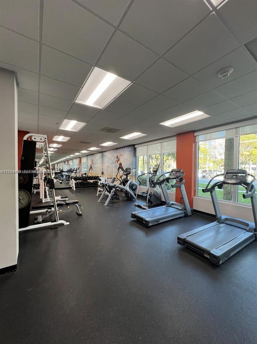 19380 Collins Ave #1402 Sunny Isles Beach, FL 33160