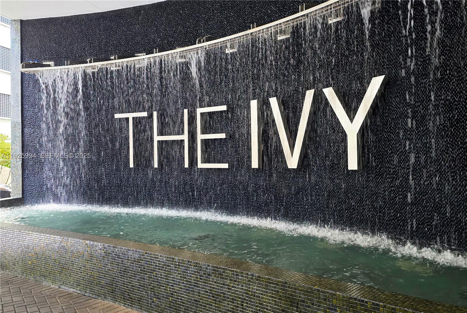 90 SW 3rd St #1512 Miami, FL 33130