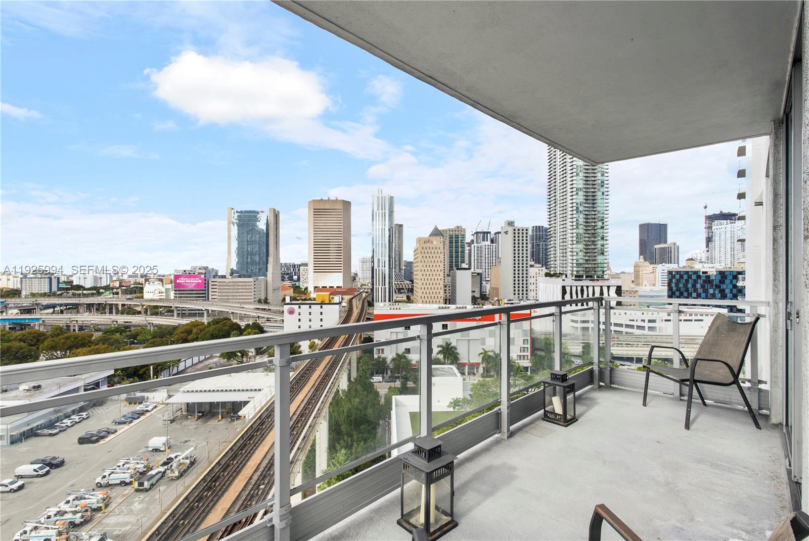 90 SW 3rd St #1512 Miami, FL 33130