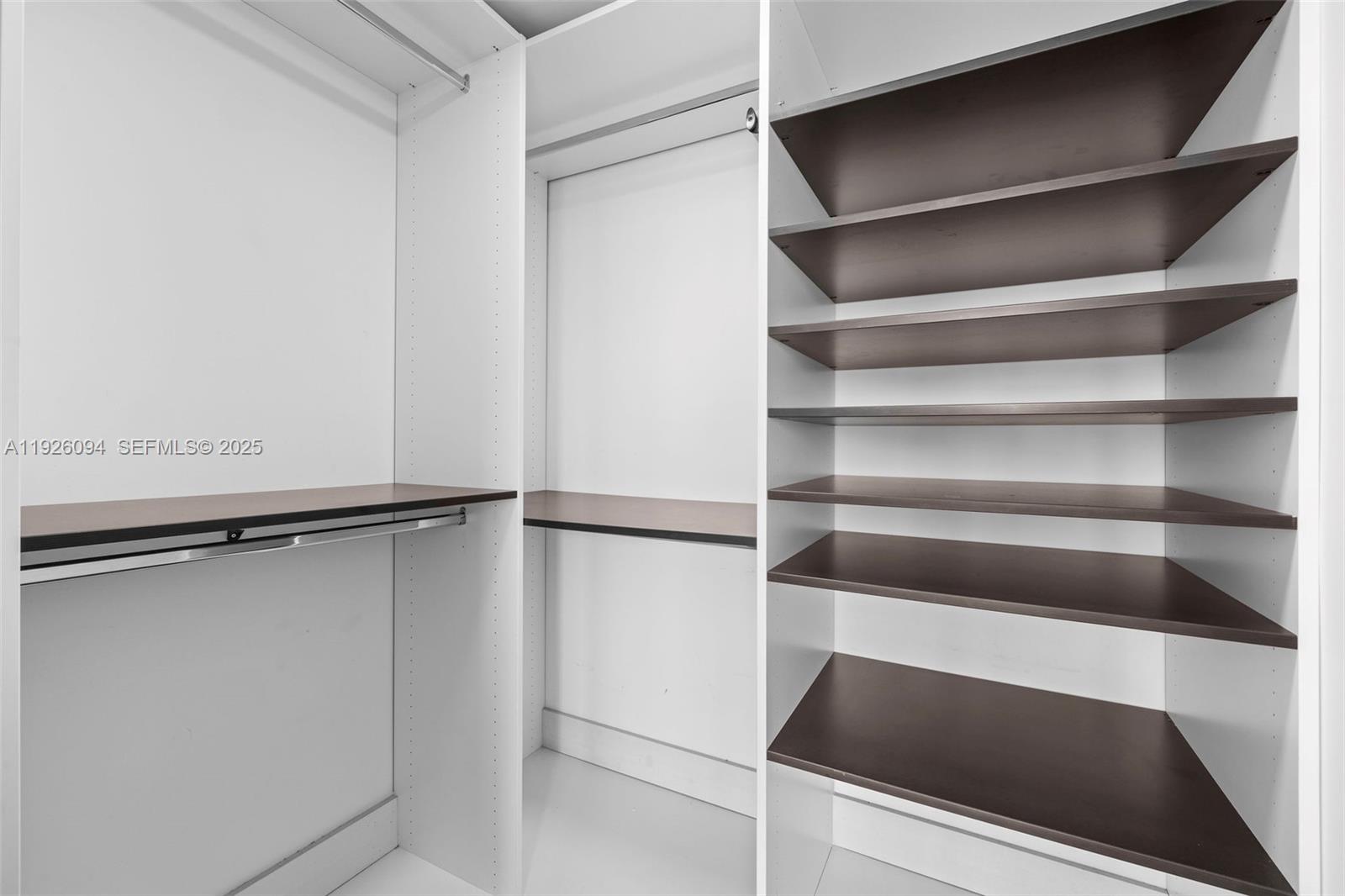 image Onyx on the Bay17