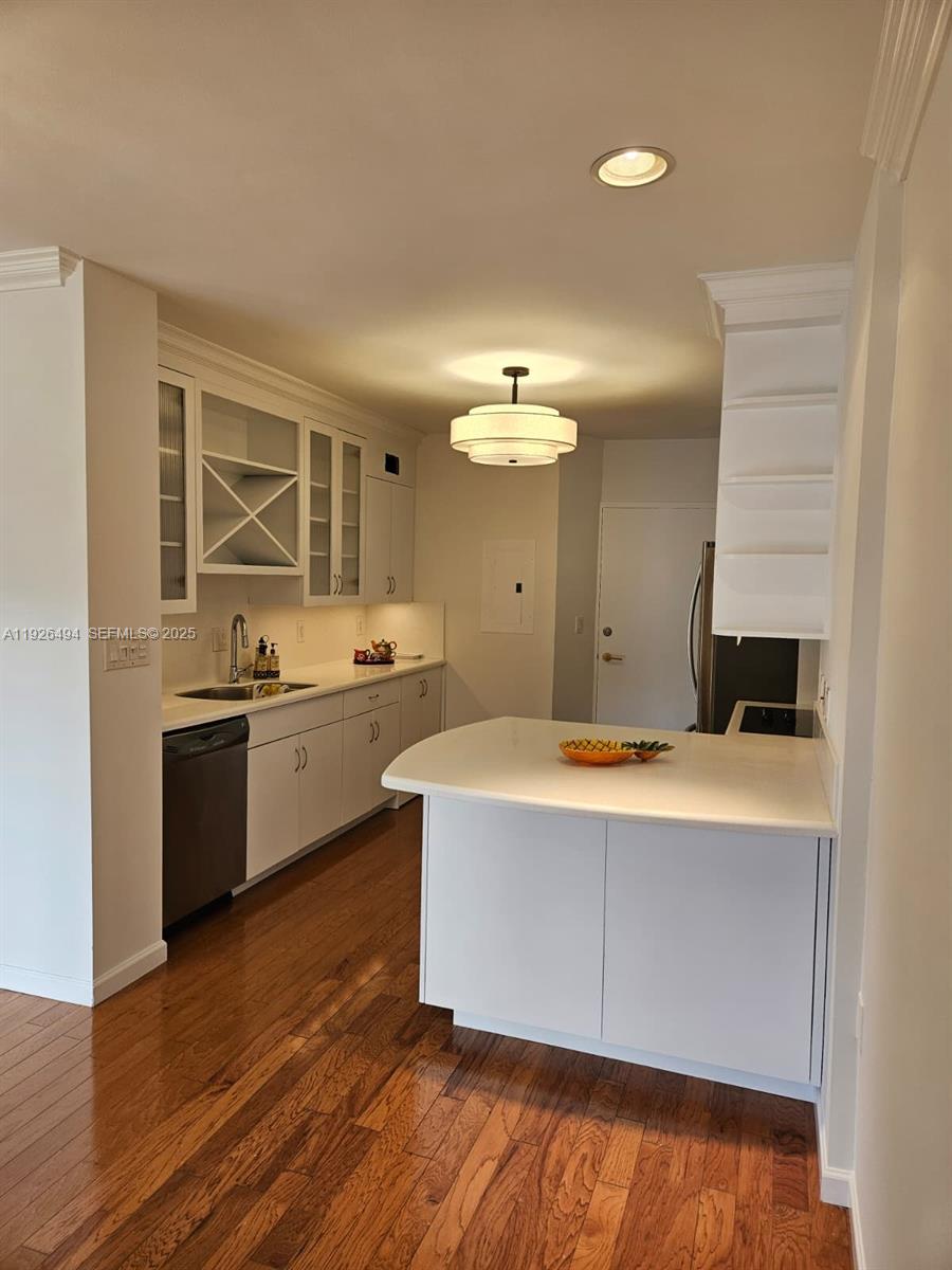 44 Cocoanut Row #306-A Palm Beach, FL 33480