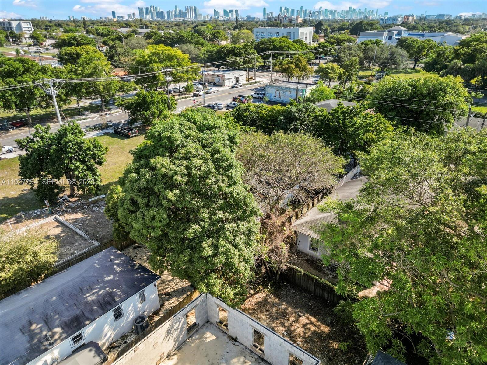 1829 NW 62nd Ter Miami, FL 33147