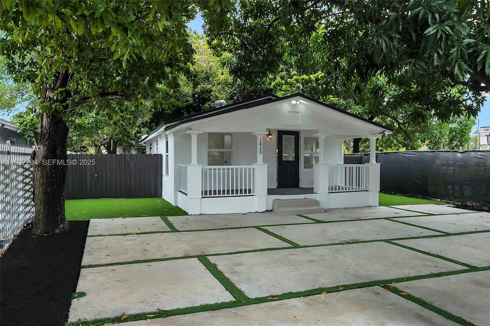 1829 NW 62nd Ter Miami, FL 33147