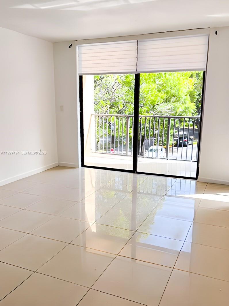 14301 N Kendall Dr #310B