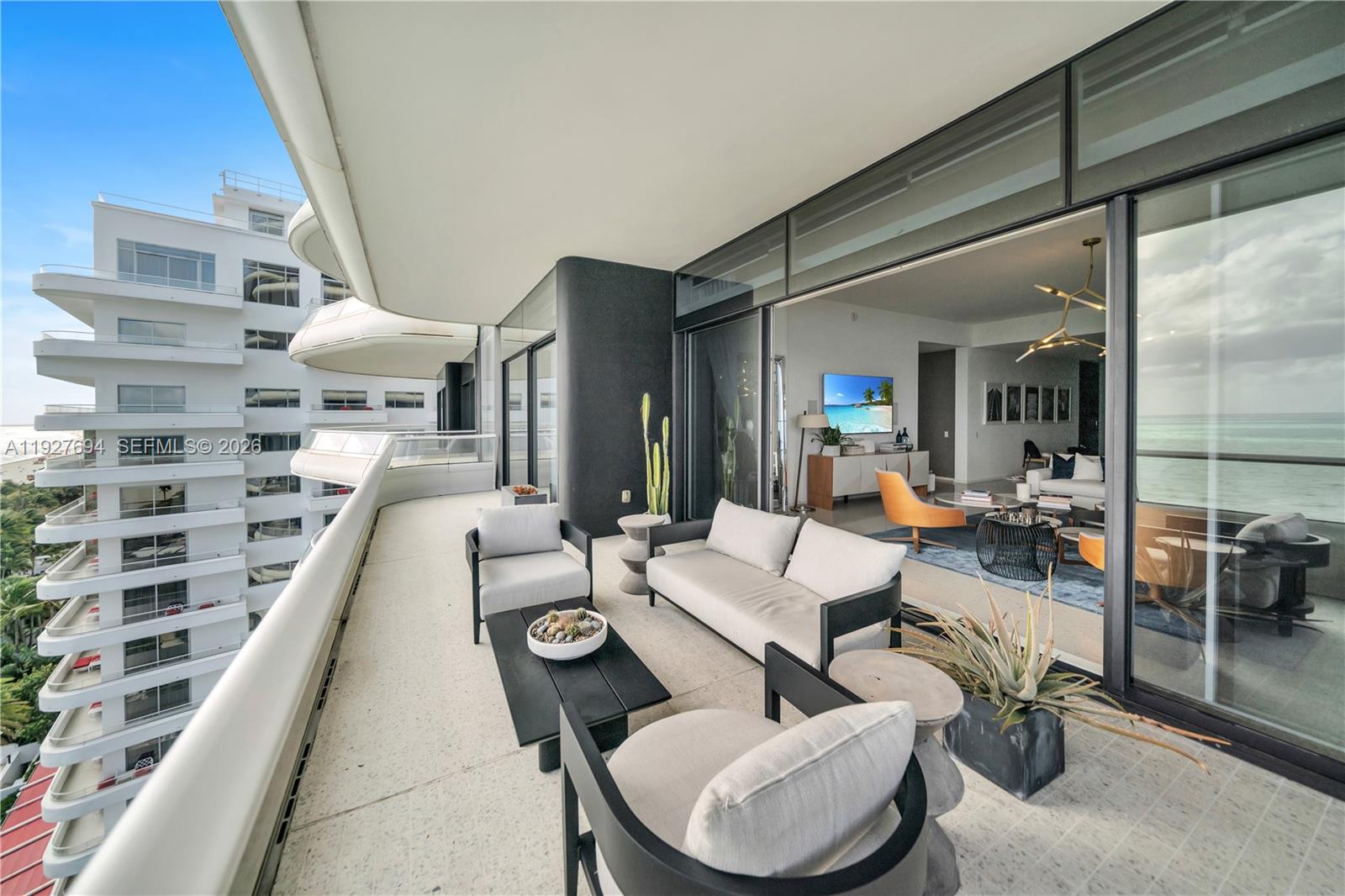 3315 Collins Ave #10A Miami Beach, FL 33140